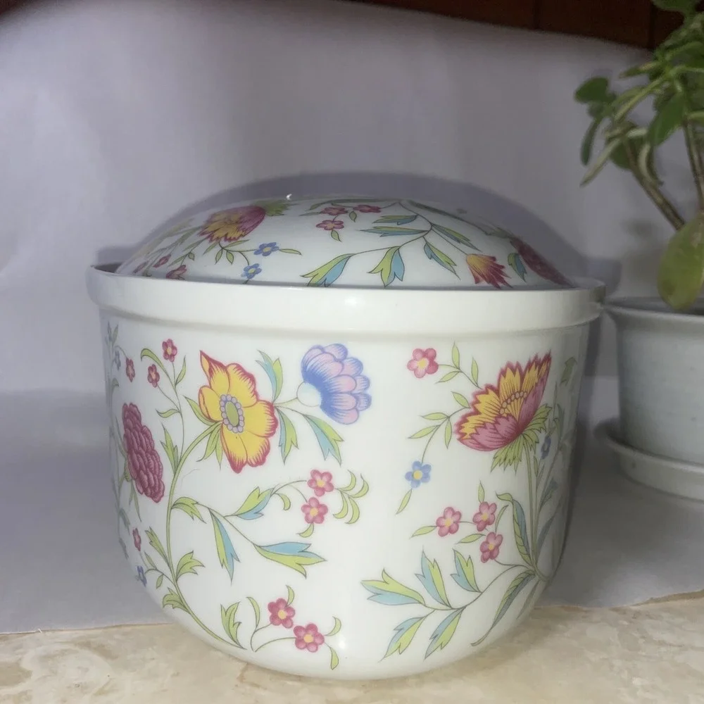 Avignon Toscany Fine China Rare Discontinued‎ Pattern